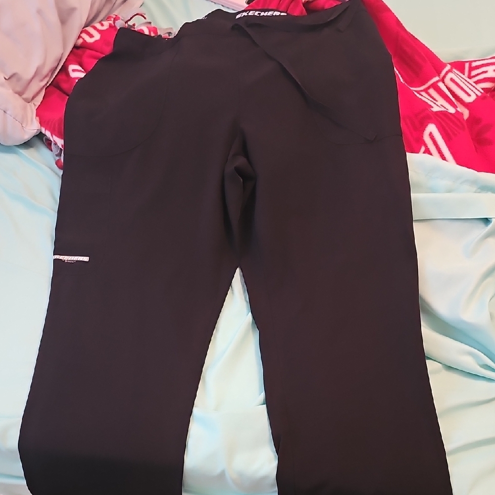Skechers Black Casual Pants
